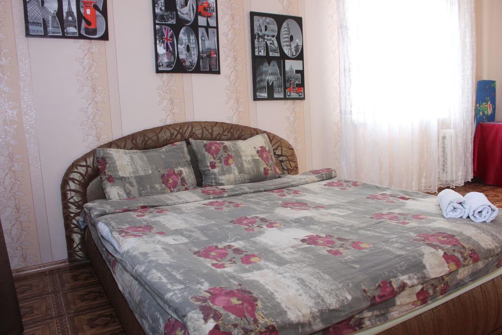Apartment On Kursova 3A Bila Zerkwa Exterior foto